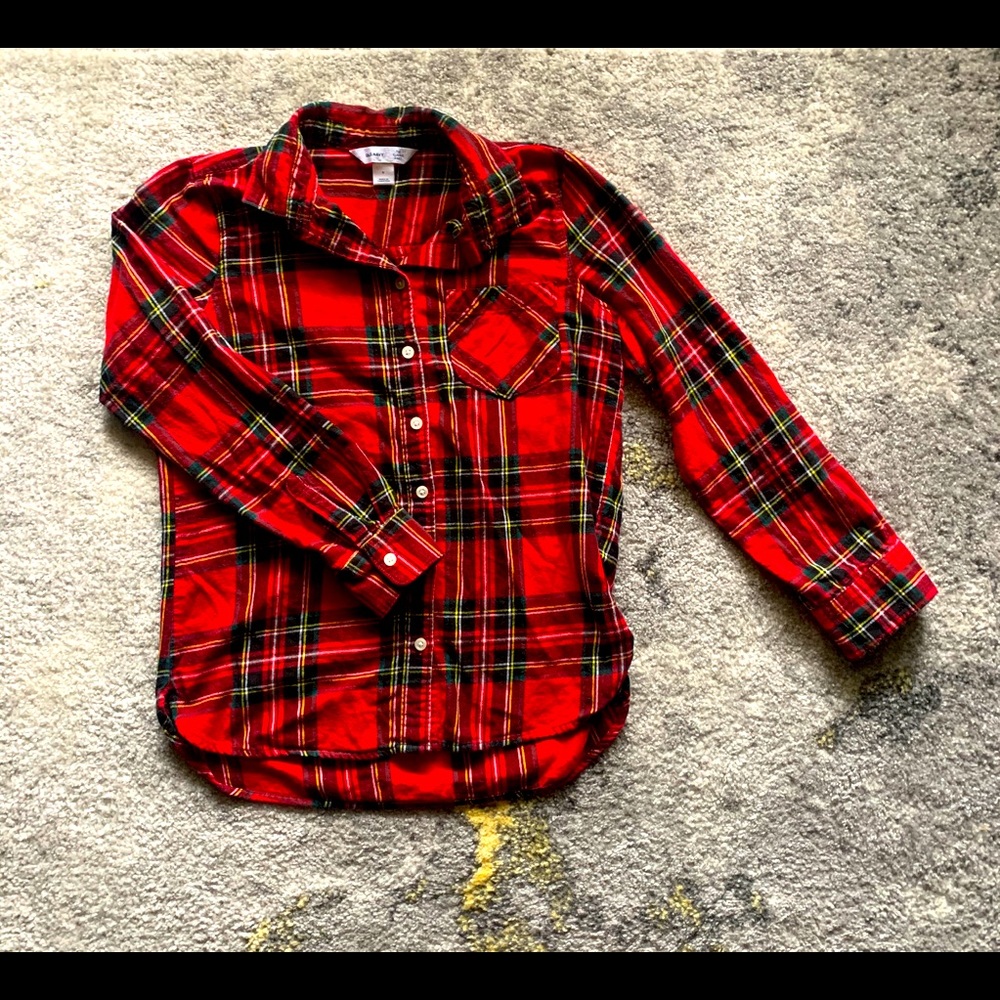 Old Navy red plaid women’s button up shirt